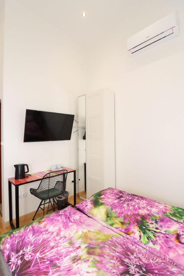 Ziti Citi Budapest Budapeste Exterior foto
